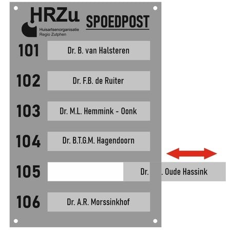 Acrylaat inschuifpaneel met kamerindeling c.q. behandel kamernummers met de mogelijkheid naamstroken in te voegen.