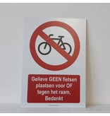 Fietsen verboden bord met eigen tekst 21x30 cm