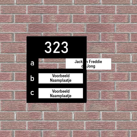 Grote Kunststof Naamplaathouder met dubbelzijdige tape en plek voor drie naamplaatjes