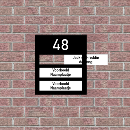 Kunststof Naamplaathouder met dubbelzijdige tape en plek voor drie naamplaatjes