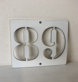 Acrylaat Huisnummer of Deurnummer met uitgespaard nummer  (2 karakters)