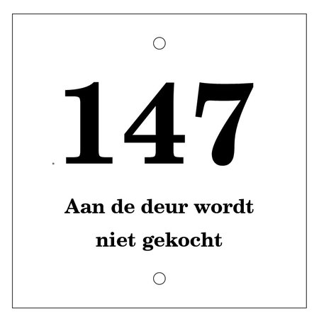 Huisnummer bordje White, met 2 tekstregels in 100x100x3mm met een zwart nummer in het Lettertype Century Schoolbook (type 1)