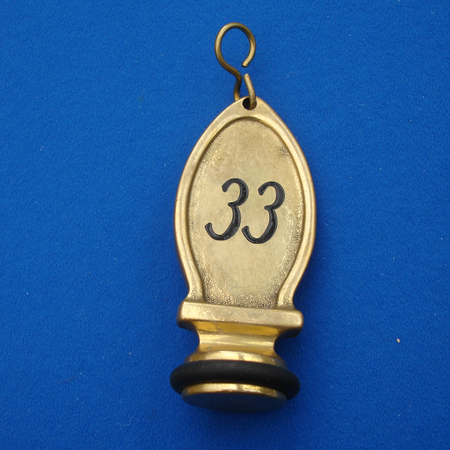 BOMBASTIC Messing Hotelsleutelhanger- in verschillende maten en uitvoering verkrijgbaar