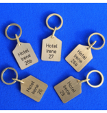 AURELIA gesatineerd Messing sleutelhanger met wartel en ring