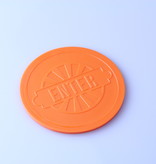 1000 Plastic reliëfmunten of gegraveerde munten in een eigen ontwerp vanaf 1000 stuks in de maat Ø25 en Ø29mm  met 2 niet gelijke zijden