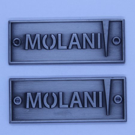 Gegoten Logo plaatje in RVS-Look in reliëf in diverse standaardmaten