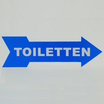 Pijlbordje met Toiletten in een wenskleur