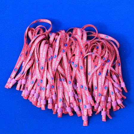 100 Polsbandjes textiel met jouw eigen ontwerp en caplock sluiting