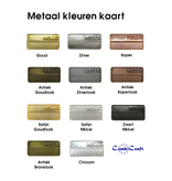 Gegoten metalen logo in klein formaat, 100 stuks tot 25mm in diverse vormen en metaalkleuren