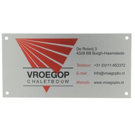 Aluminium Industrieplaatjes - Typeplaatjes - Weersbestendige druk. Grootte tussen 51 en 100cm²,  scratch of voorzien van tape of gaatjes .