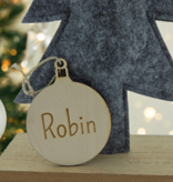 Houten Gepersonaliseerde Kerstbal met jouw naam of kerstwens Ø 65 mm