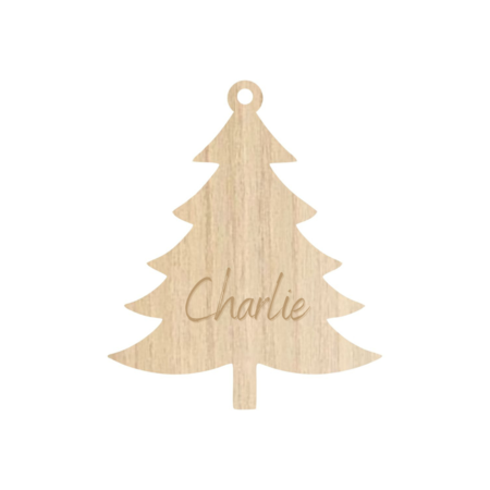 Houten Gepersonaliseerde Kerstbal in de vorm van een kerstboom met jouw naam of kerstwens 85 mm