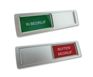 Symboolbordje Ligplaats vrij en Ligplaats bezet voor jachthavens