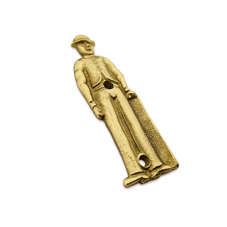 Gegoten toiletbordje "Man met bolhoed" in goudkleurig messing of zilverkleurig messing