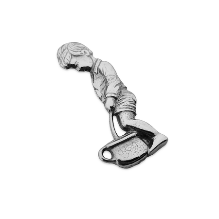 Gegoten toiletbordje "Plassend jongetje" in goudkleurig messing of zilverkleurig messing