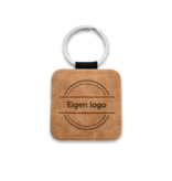 Leren sleutelhanger vierkant met logo in lichtbruin 50x50mm - per 1 stuk