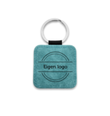 Leren sleutelhanger vierkant met logo in turquoise 50x50mm - per 1 stuk