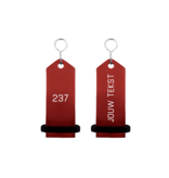 CombiCraft Midi Bumerang aluminium hotel sleutelhanger in rood met zilveren gravering 30x75 mm