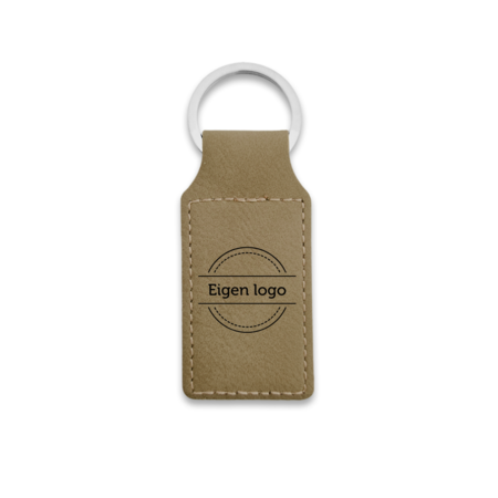 Leren sleutelhanger rechthoek met logo in taupe 33x70mm - per 1 stuk