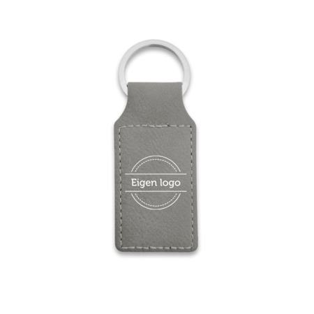 Leren sleutelhanger rechthoek met logo in grijs 33x70mm - per 1 stuk