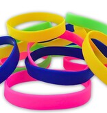 Siliconen of rubberen Polsbandjes blanco zonder opschrift, maar wel in vier kleuren te verkrijgen vanaf 1 stuks.