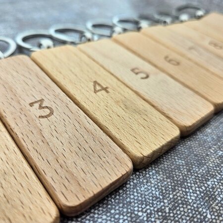 Houten sleutellabel rechthoek met nummer gravering 27x80mm - per 1 stuk