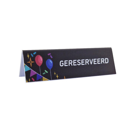 Gereserveerd bordje met een verjaardagsfeest thema van kunststof 130x40 mm - per 1 stuk