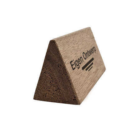 Tafelbordje van meranti hout 110x57mm met eigen ontwerp - per 1 stuk