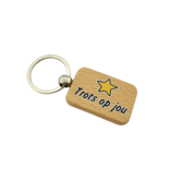 Houten sleutelhanger Trots op jou - per 1 stuk
