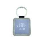 Leren sleutelhanger vierkant met logo in lichtgrijs 50x50mm - per 1 stuk