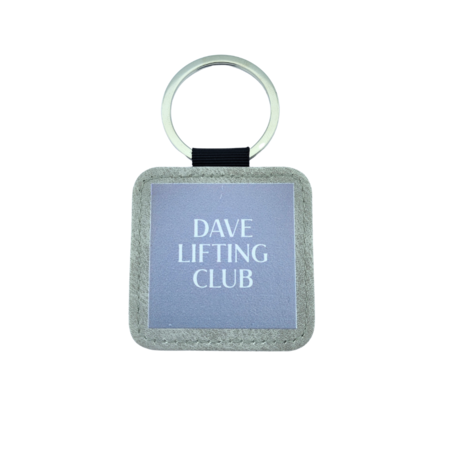 Leren sleutelhanger vierkant met logo in lichtgrijs 50x50mm - per 1 stuk
