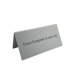 Tafelbordje Elisto van zilverkleurig aluminium met eigen ontwerp 100x50mm - per 1 stuk