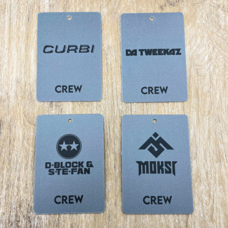 ID-kaarten, Event Badges - Accreditatie badges - Persbadges - Crew badges in een eigen ontwerp, met 1 gaatje en afgeronde hoeken.