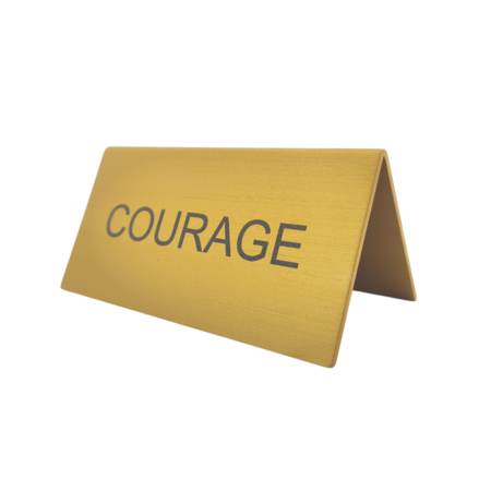 Tafelbordje Elisto van goudkleurig aluminium met eigen ontwerp 100x50mm - per 1 stuk