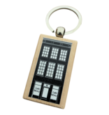 Houten sleutelhanger middel rechthoek met logo 32x51mm - per 1 stuk