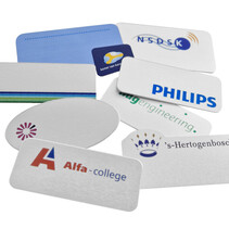 Nabestellen naambadge op voorraad