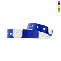 Smalle blanco vinyl polsbandjes