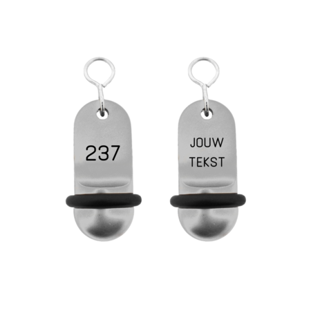 CombiCraft Mini Classic aluminium hotelsleutelhanger in zilver met zwarte gravering