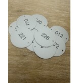 CombiCraft Aluminium logo plaatje Ø50mm met jouw logo op zilverkleurig of wit aluminium gedrukt  2 gaatjes