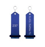 CombiCraft Bumerang aluminium hotel sleutelhanger in blauw met zilver gravering 30x100 mm