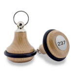 Houten hotel sleutelhanger Belly Wood lichtbruin blanco of met gravering - per 1 stuk