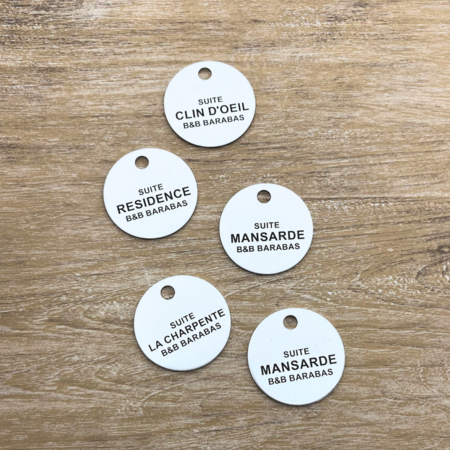 Aluminium sleutellabel met eigen tekst zilverkleurig - per stuk