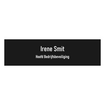 Zwart aluminium deurbordje eigen naam en titel