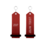 Bumerang aluminium hotel sleutelhanger in rood met zilver gravering 30x100 mm