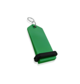 Midi Bumerang aluminium hotel sleutelhanger in groen met zilveren gravering 30x75 mm