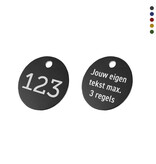 CombiCraft Aluminium nummerplaatje met nummer en tekst gekleurd dubbelzijdig gegraveerd - per stuk