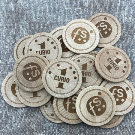 CombiCraft Houten munten met eigen gravering Ø50mm - per 100 stuks