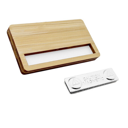 Blanco bamboe naambadge 72x38mm met venster en magneet - per 1 stuk
