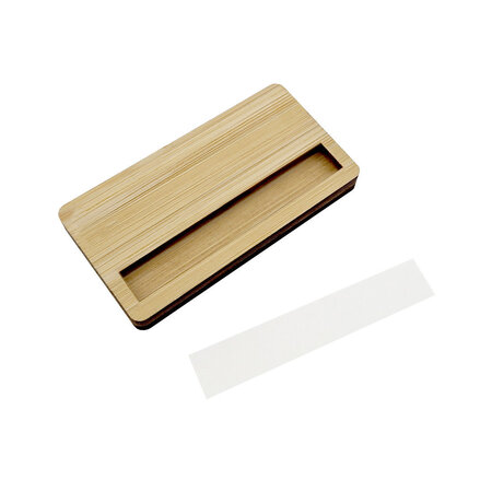 Blanco bamboe naambadge 72x38mm met venster en magneet - per 1 stuk