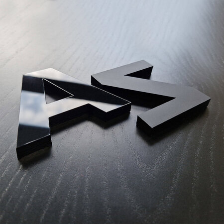 Plexiglas letters voor aan de muur zwart extra dik - per stuk